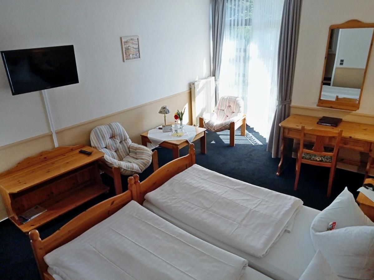 Hotel Restaurant Landluft Aerzen ภายนอก รูปภาพ