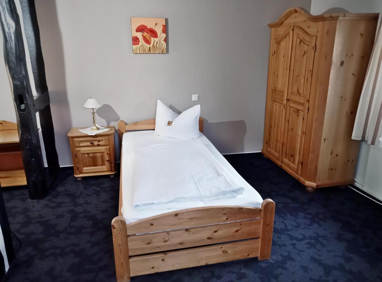 Hotel Restaurant Landluft Aerzen ภายนอก รูปภาพ
